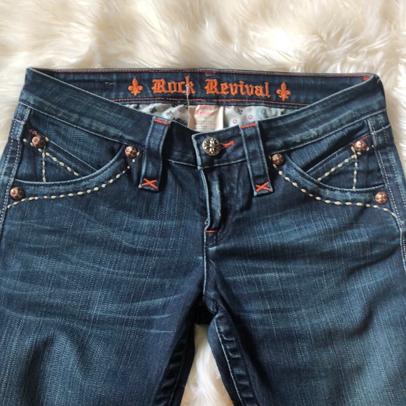 ᑎᗯOT ᖇOᑕK ᖇᗴᐯIᐯᗩᒪ ᒍᗴᗩᑎᔕ - Picture 3 of 6